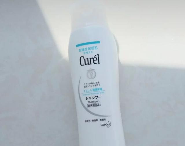 夏天背杀全靠它！头发再油我都要用温和的！