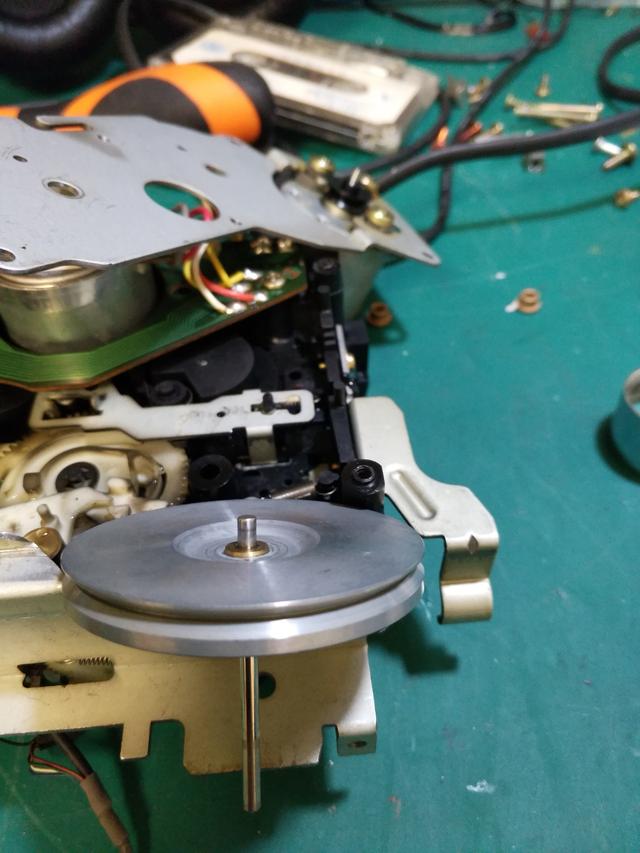 这个教程让您的爱华nsx-990音响满血复活(卡座怎么换皮带) - 冷求网