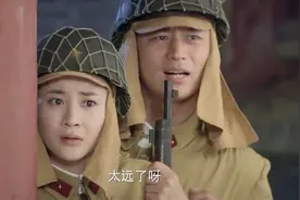 进一道门居然要口令，罗富贵教他们念，这发音也是让人笑了