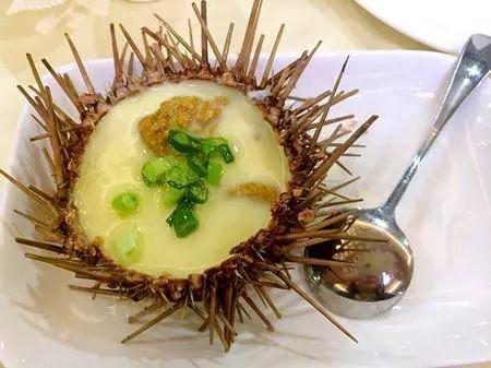 吃海胆为什么一定要放这个东西？还是广东人会吃！