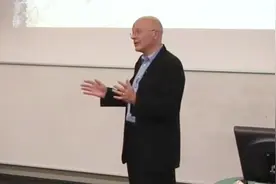 “天朝上国”=“闭关锁国”？英教授详解国人都解释不清的自豪感视频封面