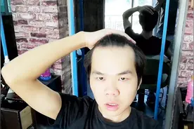 理发师用发型改造向你证明，男生脸型不好没关系，敢于尝试就能帅
