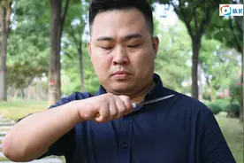 情侣闹分手，以死相逼挽留女友，情急之下丈母娘一个电话，亮了！视频封面