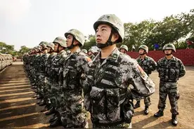 解放军已有能力解放台湾，却迟迟不动手，最大的阻碍到底是什么？图片