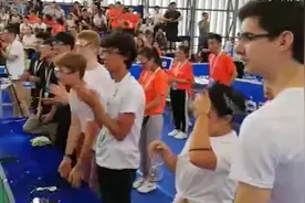 直播集锦丨机器人大战！围观世界青少年机器人邀请赛视频封面