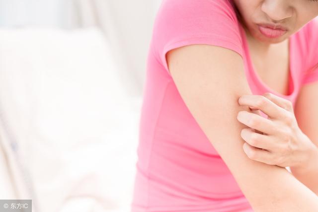 身上起了好多小红点特别痒