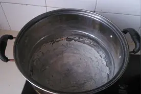 水垢特别多的水，对身体有没有危害？答案让人很意外视频封面