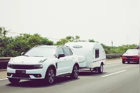 去野：车载WiFi终身免费 开领克01拖着房车去翻山越岭 动力有惊喜视频封面