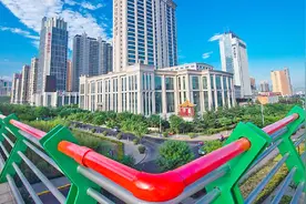 中国西北地区环境最好的城市，没有漫天黄沙，是你的家乡吗？视频封面