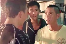 激战，张家辉和刘畊宏的这场拳击实属精彩，彭于晏一旁拍手叫好视频封面