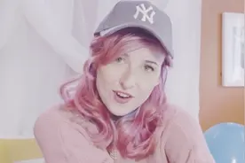 欧美流行歌曲《Tessa Violet Not Over You》