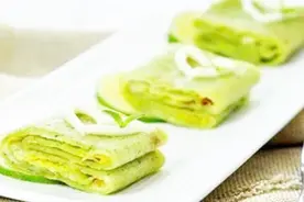 黄瓜别再凉拌了 来试试黄瓜煎饼吧 简单美味 学会可以出去摆摊了