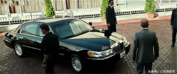 美系豪华的绝唱,第三代林肯城市Town car