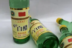 夏天脖子手臂晒黑了怎么办，只需白醋和它，轻松让你白起来很实用