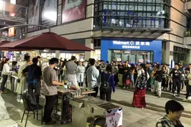 石龙大型犯罪案件系谣言！实为电影拍摄现场图片