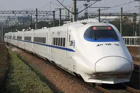 为什么高铁每天第一趟都是空车？原因居然这么暖，今天可算知道了视频封面