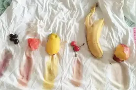 衣服上沾上水果渍怎么办？试试这招，什么样的水果渍都能轻松洗掉