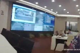 高科技立功！老人因迷路误入高速 警务通“人脸识别”助其回家！视频封面