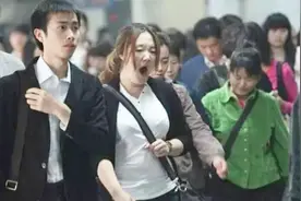 40 小时工作制改为36小时，有望实现一周只上四天班！你怎么看？视频封面