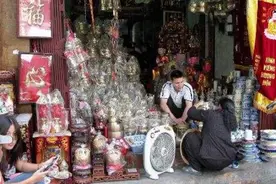 为了挽回中国的游客，越南做了一件让当地人无法接受的事！视频封面