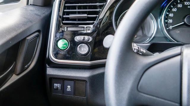 这次改款减配得好！GK5车主试驾本田新锋范！