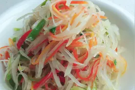 夏天土豆这样做，好吃又开胃，做法简单，百吃不厌