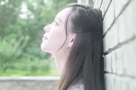 考研和保研哪个更难？北大学姐分享这几点，看你是考研还保研视频封面