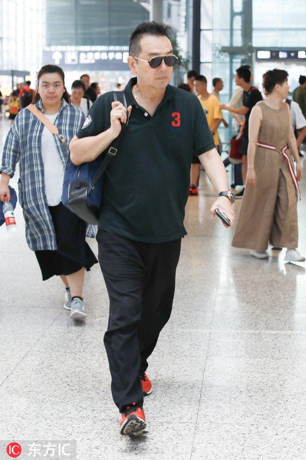 张晨光《西虹市首富》演“二奶”令人动容，如今61岁依旧年轻