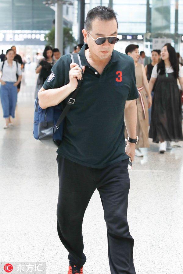 张晨光《西虹市首富》演“二奶”令人动容，如今61岁依旧年轻