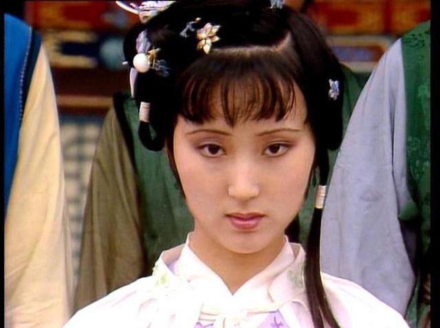 画上倒八字眉,陈晓旭惊叫这让我怎么见人?杨树云用这个词说服她