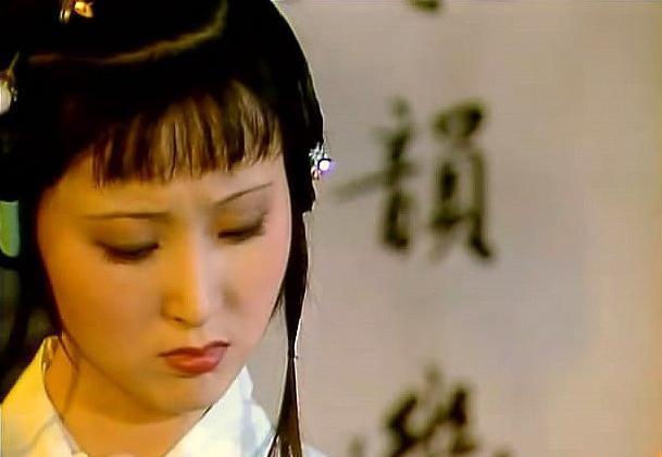 画上倒八字眉,陈晓旭惊叫这让我怎么见人?杨树云用这个词说服她