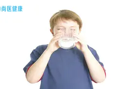 颅骨像乒乓球按了就下陷？颅骨软化可千万注意，两类人是高发人群