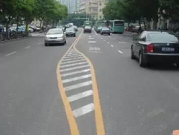 马路上这几种标线代表啥意思？来看图解快速了解！
