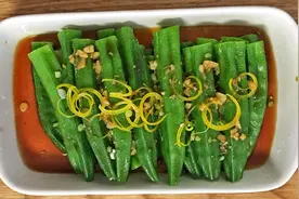 常吃秋葵好处多，医生却说：这2类人最好一口都不能多吃视频封面