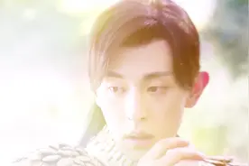 《香蜜沉沉烬如霜》邓伦凤凰涅槃被烤熟，杨紫笑称乌鸦视频封面