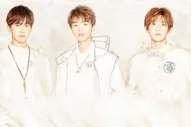 tfboys揭幕蜡像，看到蜡像后三人笑容凝固了视频封面