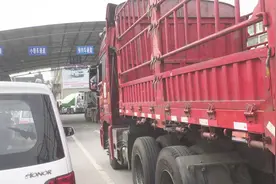 车辆年审虽然麻烦，但也是为了安全，车辆检测站实拍审车全过程！视频封面