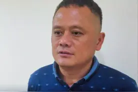 4名河南家长质疑孩子高考答题卡“被调包”：存多处修改痕迹图片