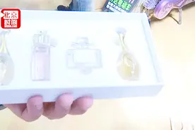高仿包装+海外小票+正品编码 成本几元钱的“迪奥香水”这样来的视频封面