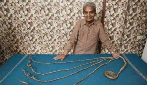 发明剪刀之前，人类怎么剪指甲？最长的指甲有多长？