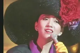 梅艳芳演唱《似水流年》，光阴带不走她的歌声也带不走她的容颜视频封面