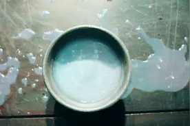 人死后都要经过黄泉路，还要喝下一碗孟婆汤，可有一天孟婆不见了