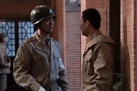 男子问参谋长要烟抽，竟还问参谋长有没有美国烟，要求可真多！