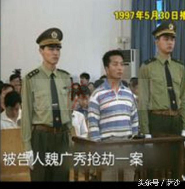 95年上海有吸血鬼杀人吸血？谣言、神话还是确有其事？