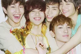 永远是5人！SHINee演唱会舞台上仍留有他的位置视频封面