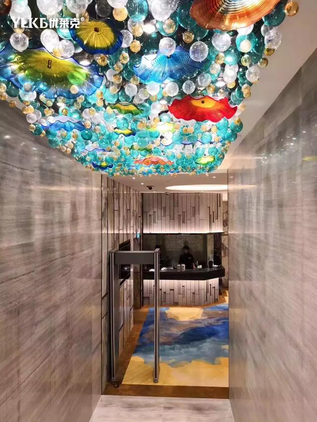 澳门兰桂坊酒店 澳门兰桂坊酒店出售(图1) 澳门兰桂坊酒店 澳门兰桂坊酒店出售(图1)