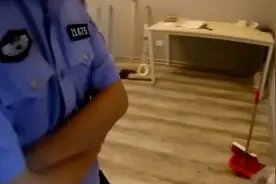 女子拿个外卖合租男趁机跟进房间强行亲吻 事后欲给“封口费”私了视频封面