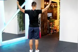 3个动作，有效改善含胸驼背，每个人都需要保持挺拔的仪态！