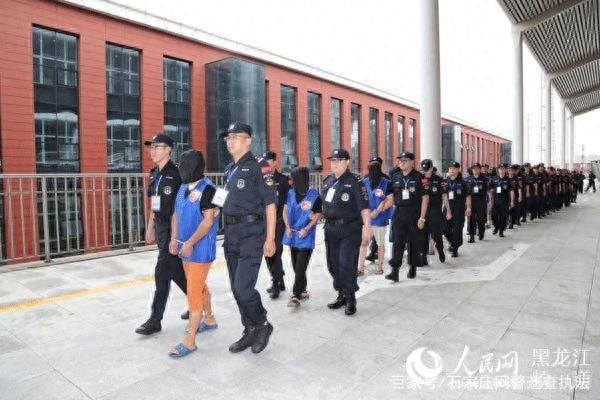 肇东市信用卡垫还提现，境外诈骗,境内取钱,他们就这样骗走了1004万元 配图03