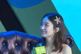 颖火虫暖心应援，赵丽颖热泪盈眶视频封面